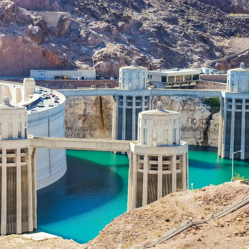 Hoover Dam intake towers above the reservoir